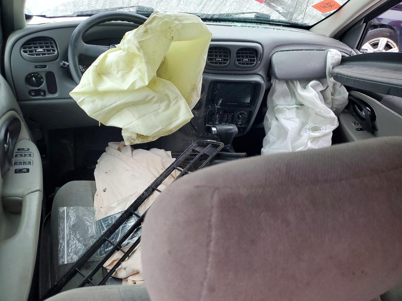 2006 CHEVROLET TRAILBLAZER LS photo 8