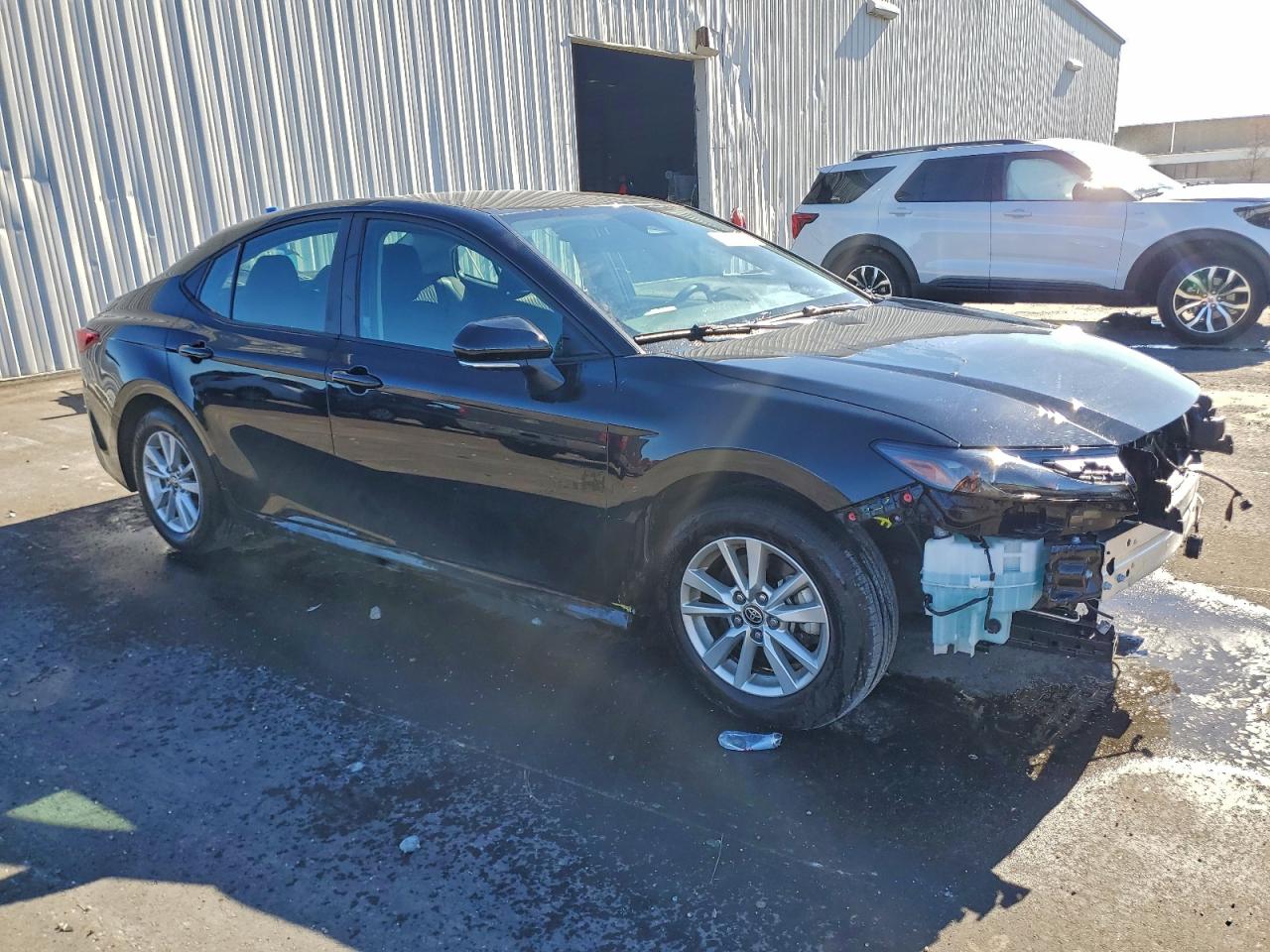 2025 TOYOTA CAMRY XSE photo 4