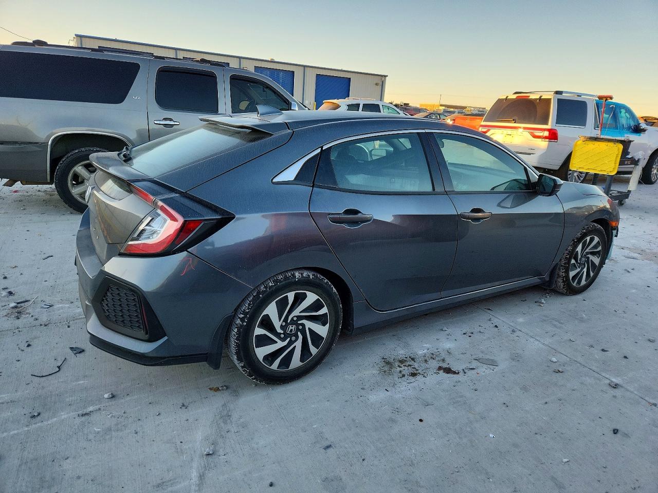 2017 HONDA CIVIC LX photo 3