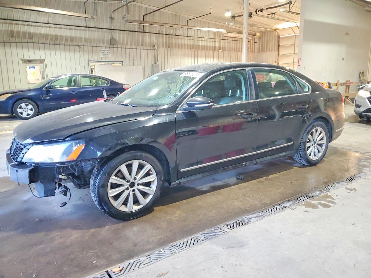 2012 VOLKSWAGEN PASSAT