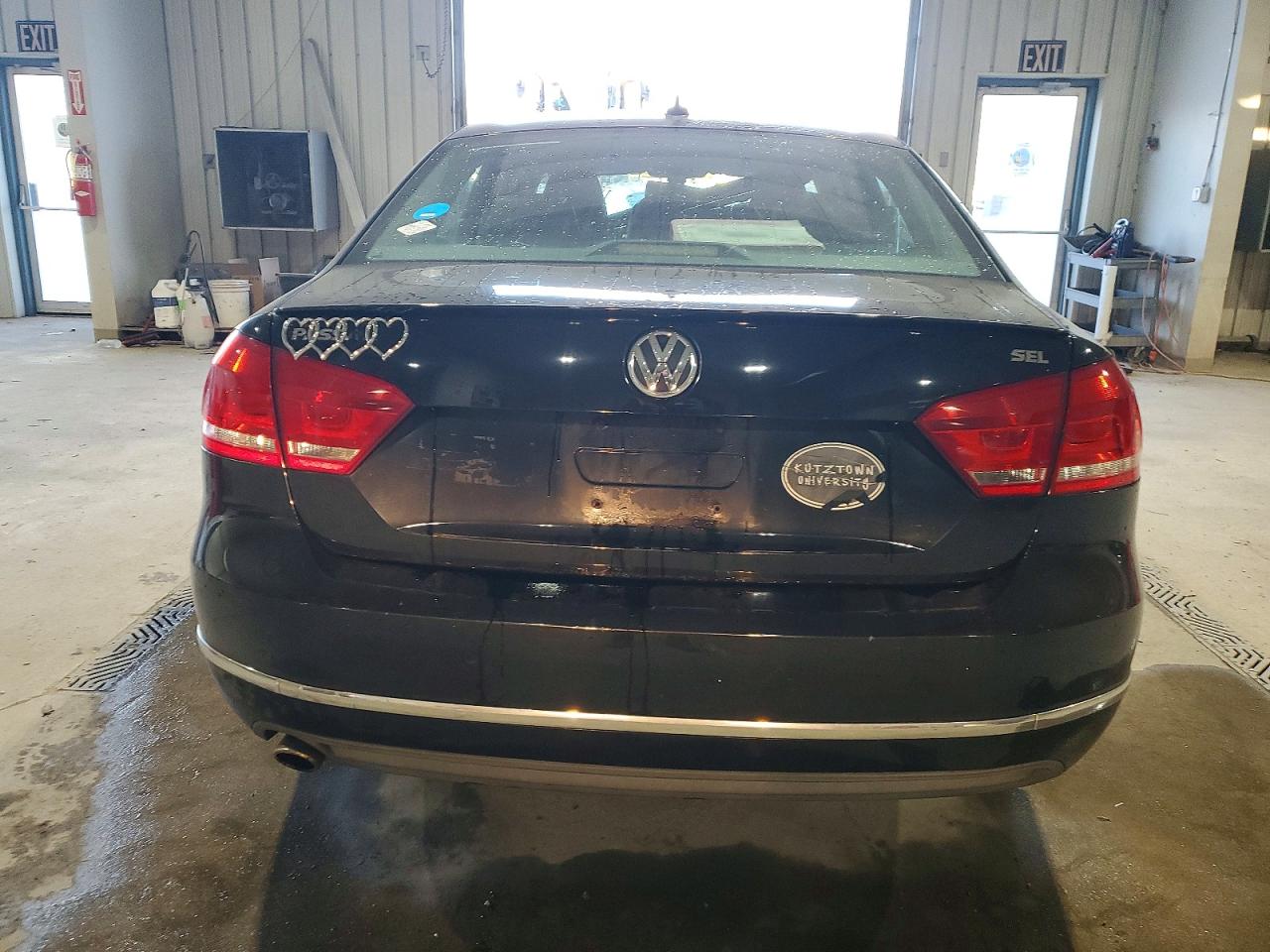 2012 VOLKSWAGEN PASSAT SEL photo 6