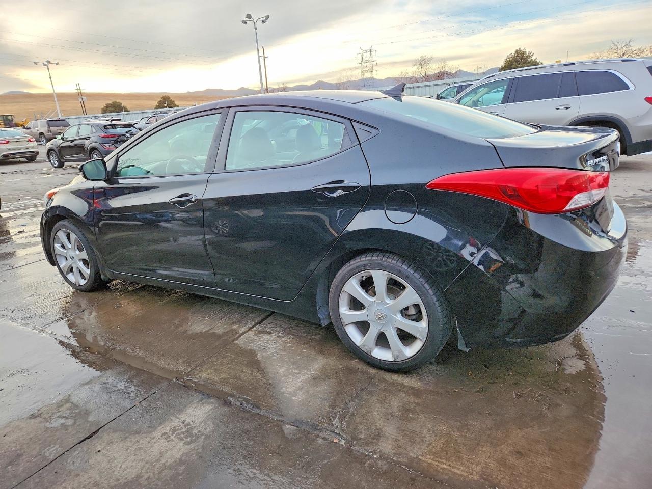 2013 HYUNDAI ELANTRA GLS photo 2
