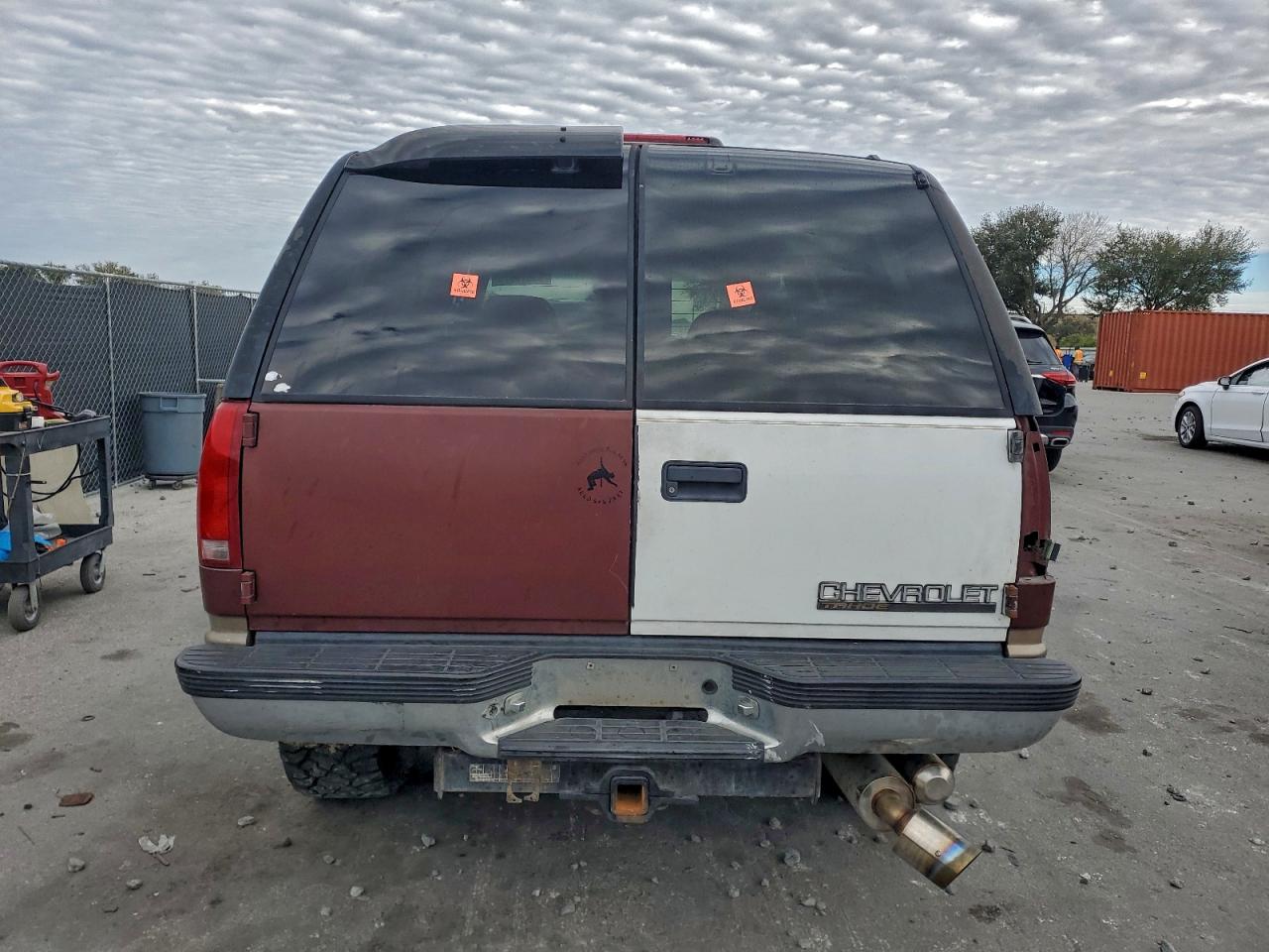 1998 CHEVROLET TAHOE K1500 photo 6