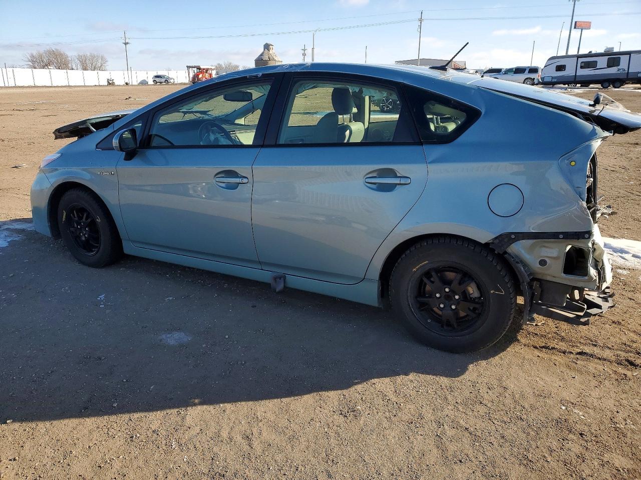 2013 TOYOTA PRIUS photo 2