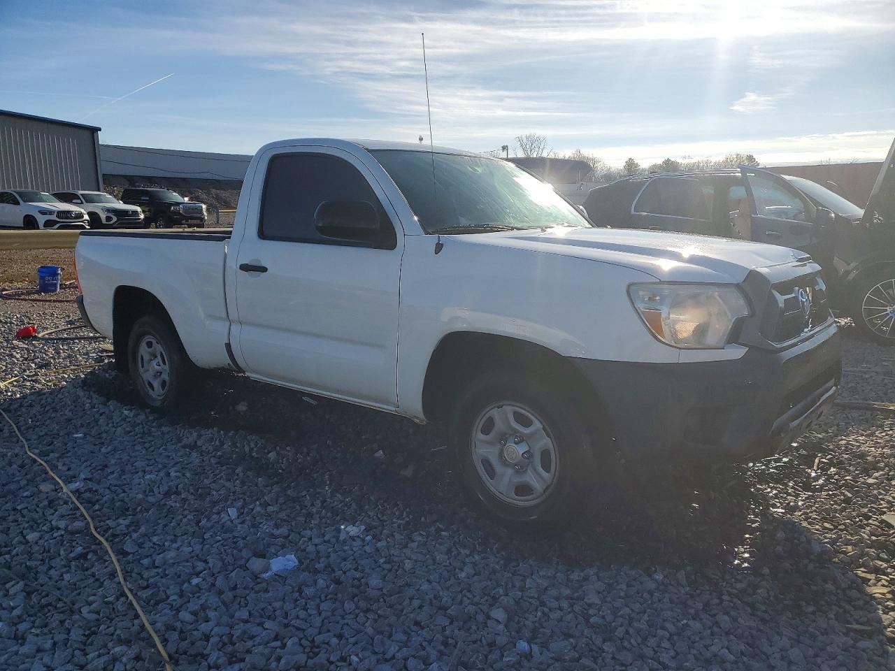2013 TOYOTA TACOMA photo 4