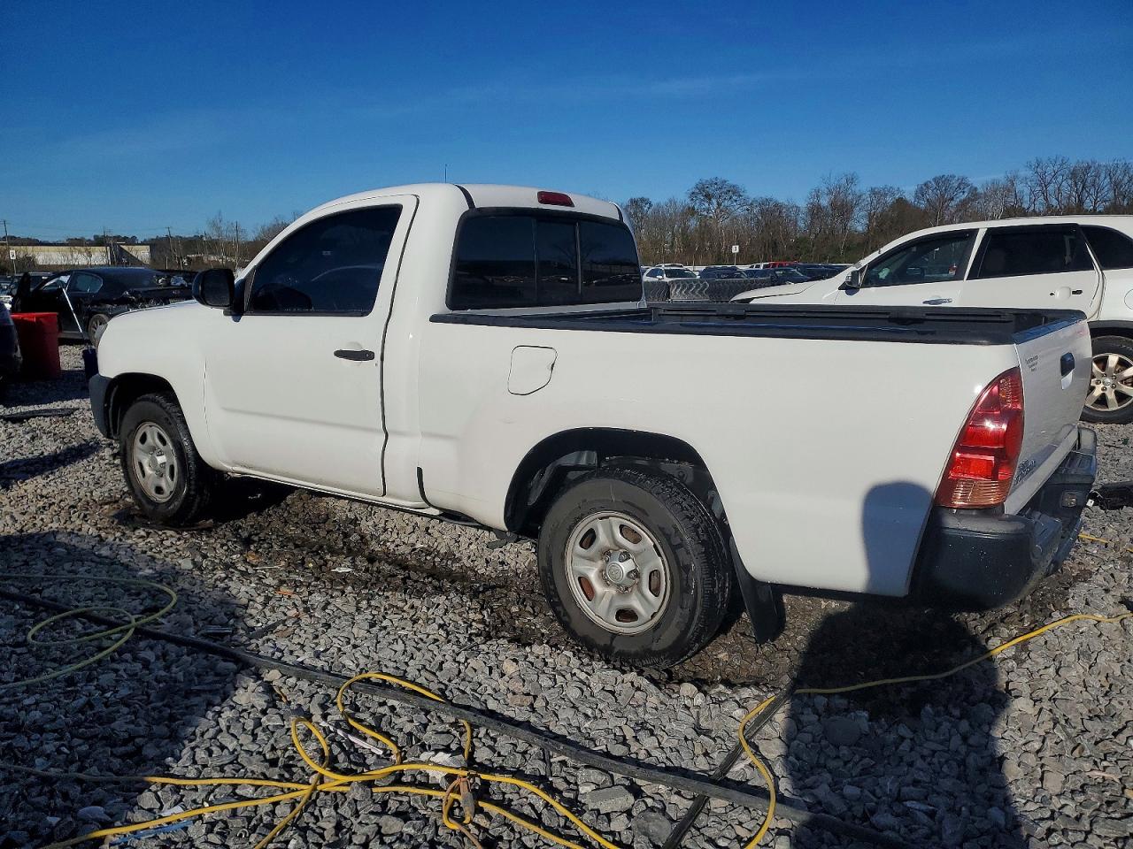 2013 TOYOTA TACOMA photo 2