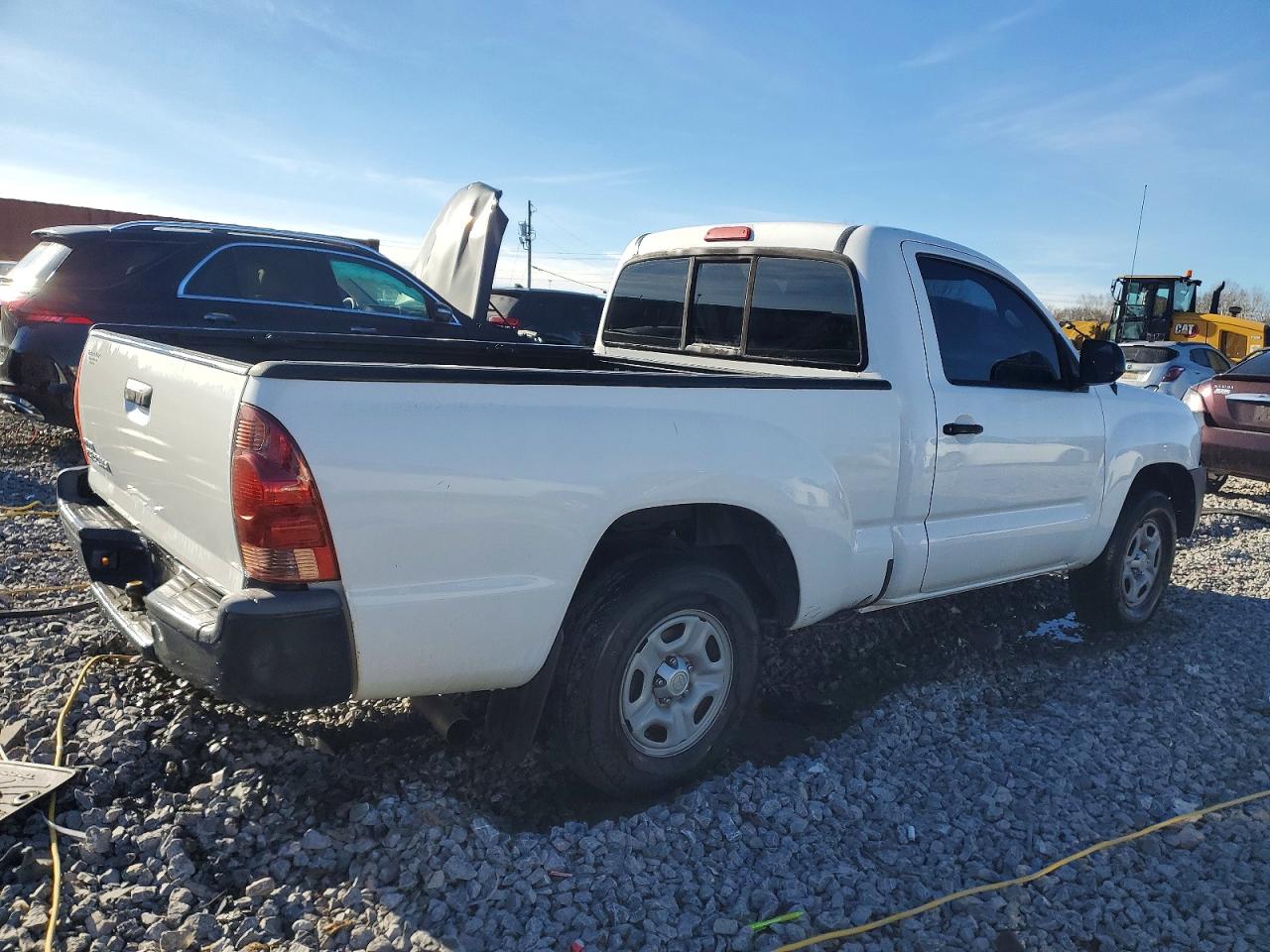 2013 TOYOTA TACOMA photo 3
