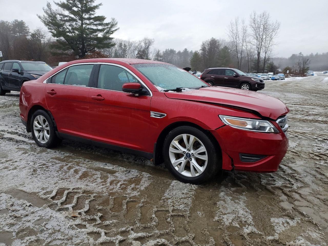 2011 FORD TAURUS SEL photo 4