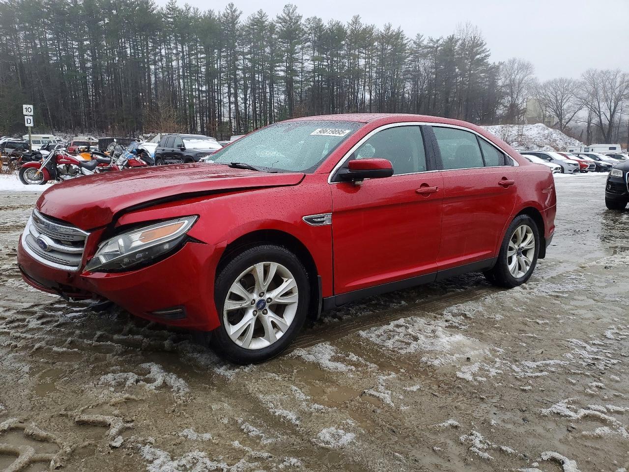 2011 FORD TAURUS