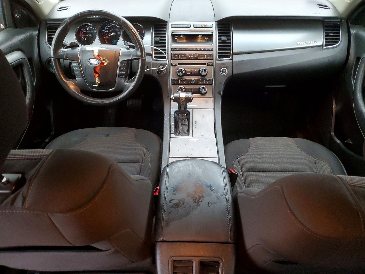 2011 FORD TAURUS SEL photo 8