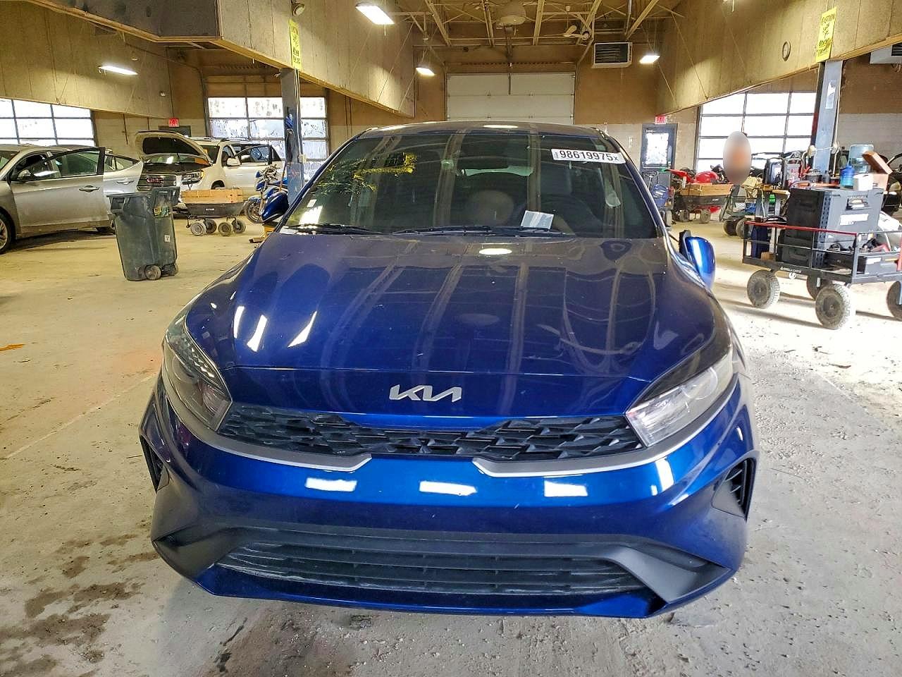 2023 KIA FORTE LXS photo 9