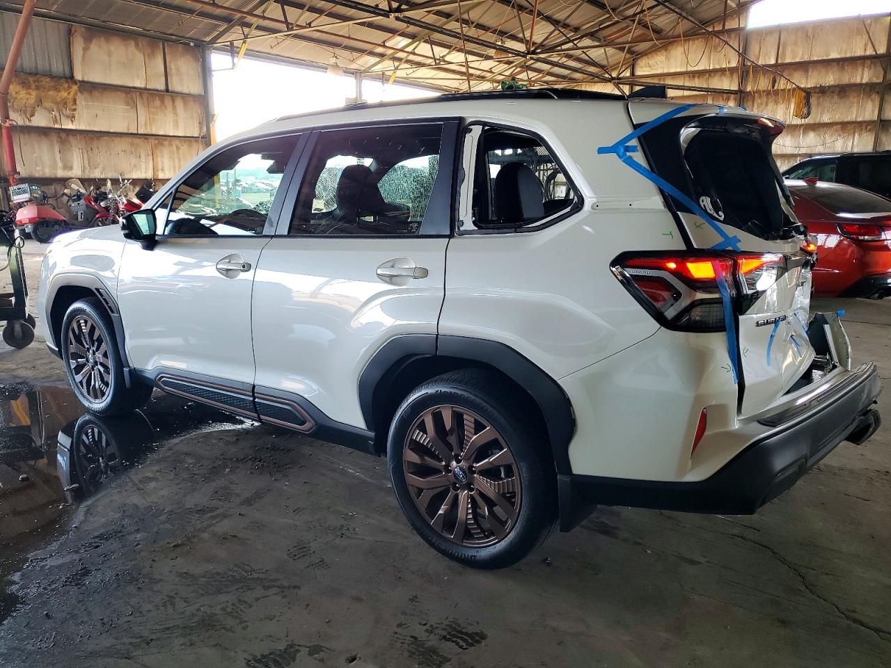 2025 SUBARU FORESTER SPORT photo 2
