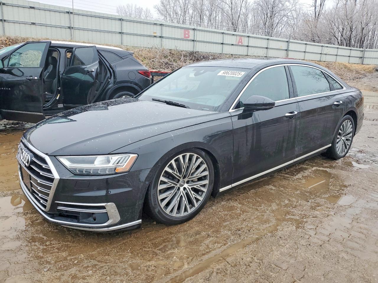 2019 AUDI A8