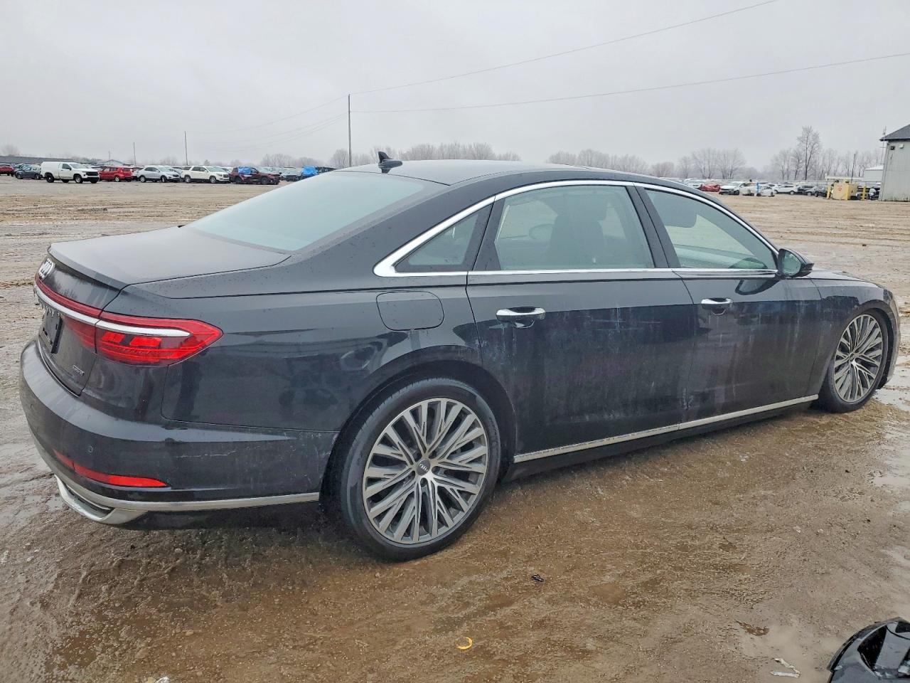 2019 AUDI A8 L photo 3