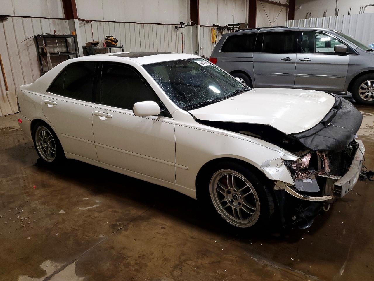 2003 LEXUS IS 300 photo 4