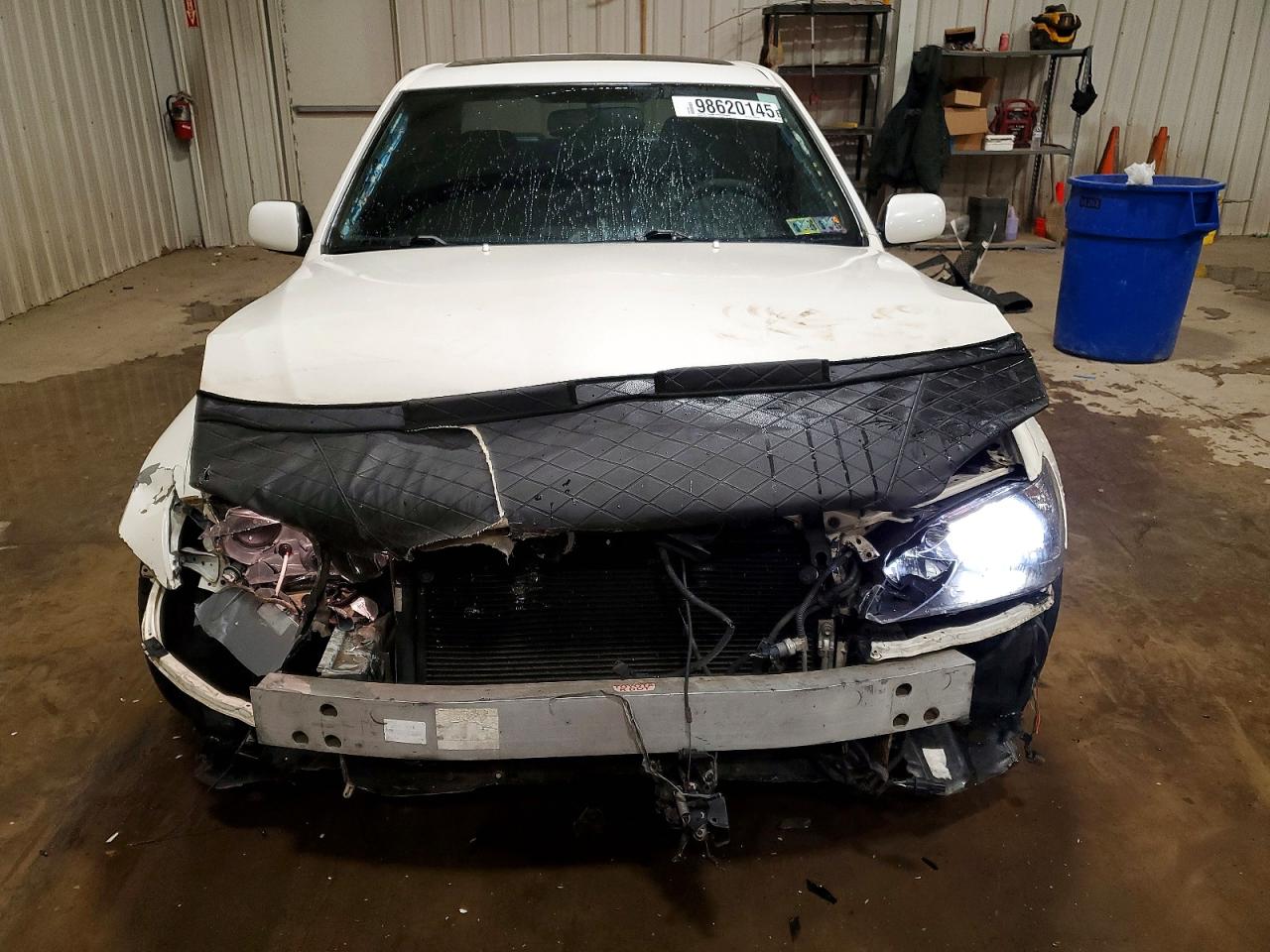 2003 LEXUS IS 300 photo 5