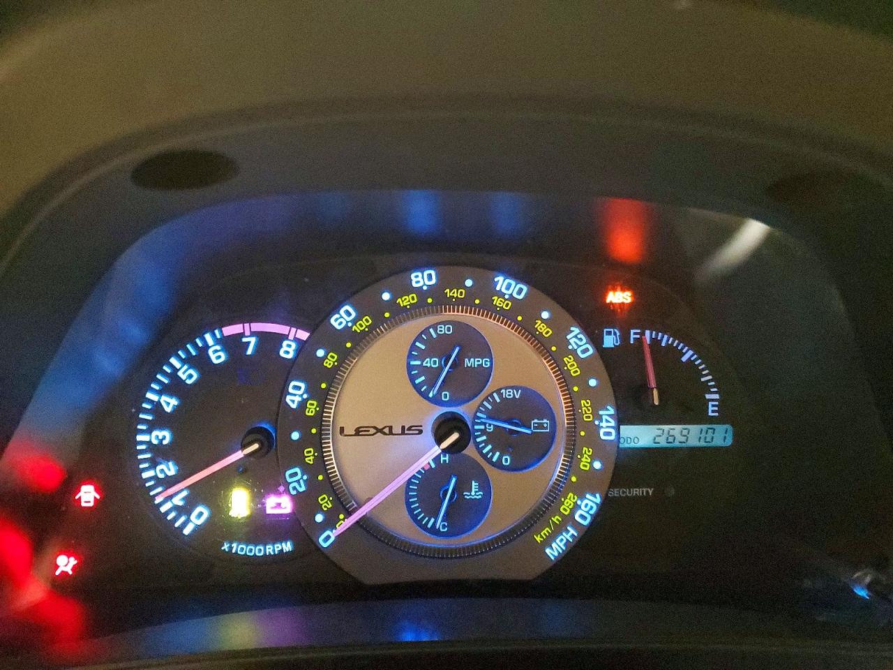 2003 LEXUS IS 300 photo 9