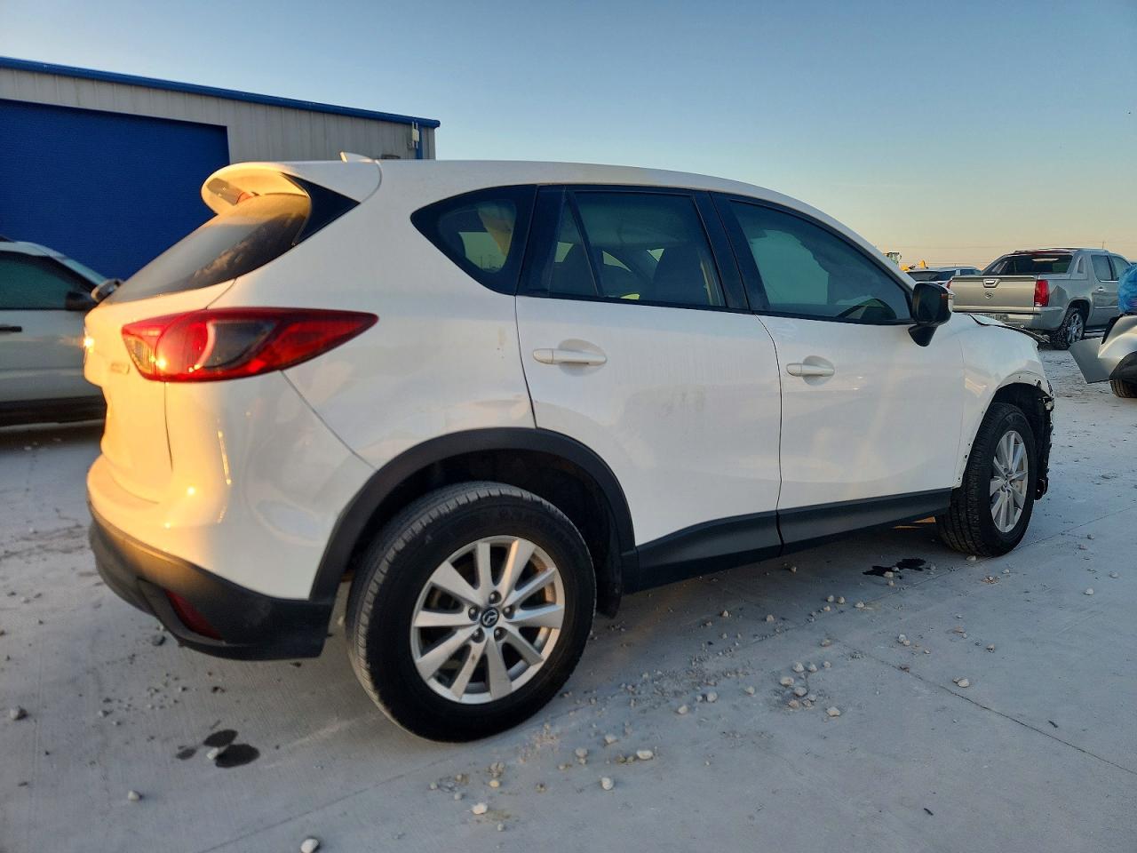 2016 MAZDA CX-5 SPORT photo 3
