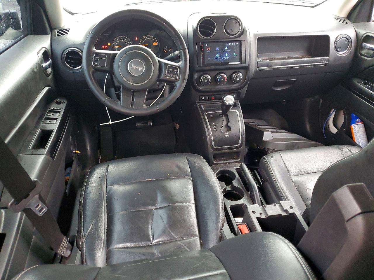 2017 JEEP PATRIOT LATITUDE photo 8