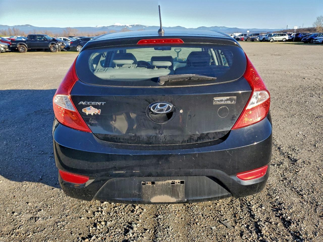 2017 HYUNDAI ACCENT SE photo 6