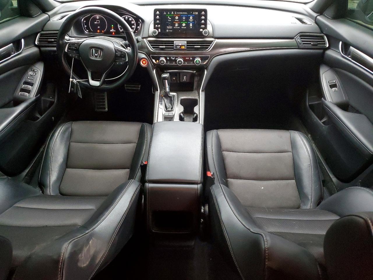 2018 HONDA ACCORD SPORT photo 8