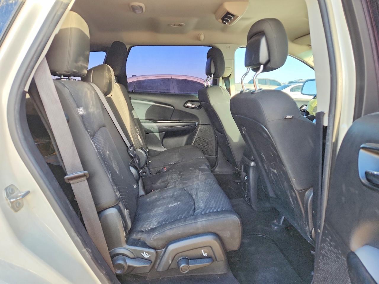 2017 DODGE JOURNEY SXT photo 21