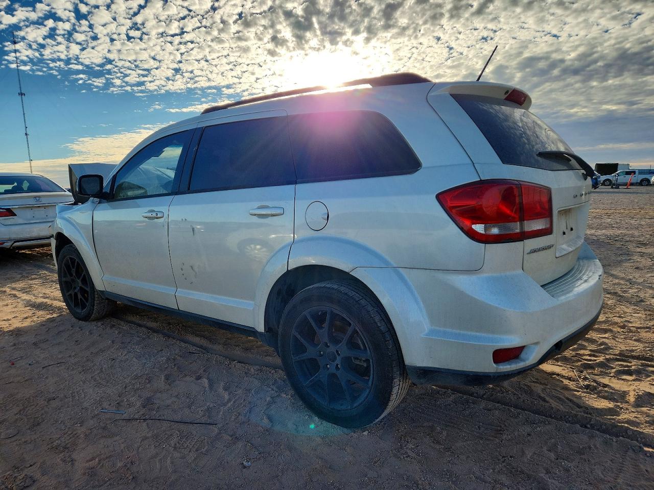 2017 DODGE JOURNEY SXT photo 3