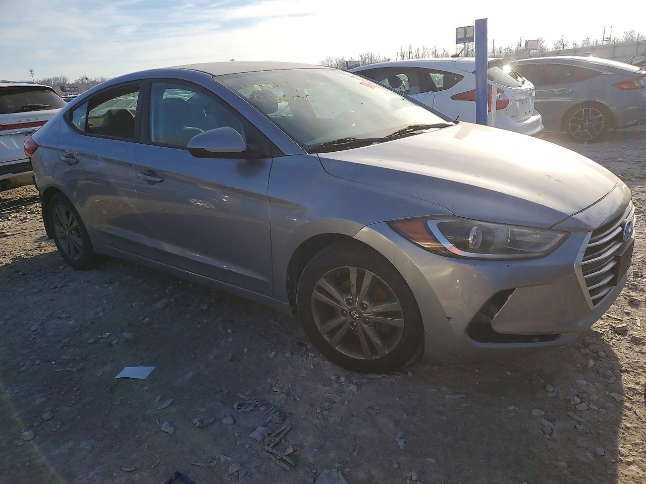 2017 HYUNDAI ELANTRA SE photo 4
