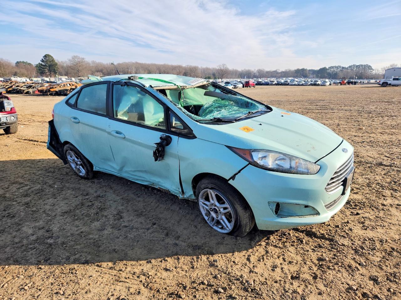 2018 FORD FIESTA SE photo 4