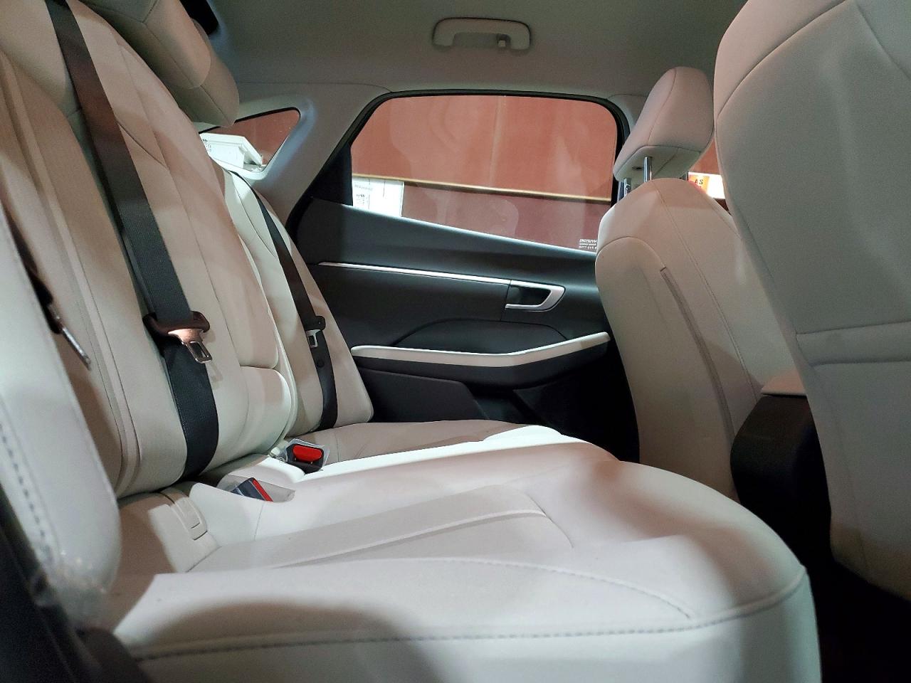 2025 HYUNDAI SONATA SEL photo 10