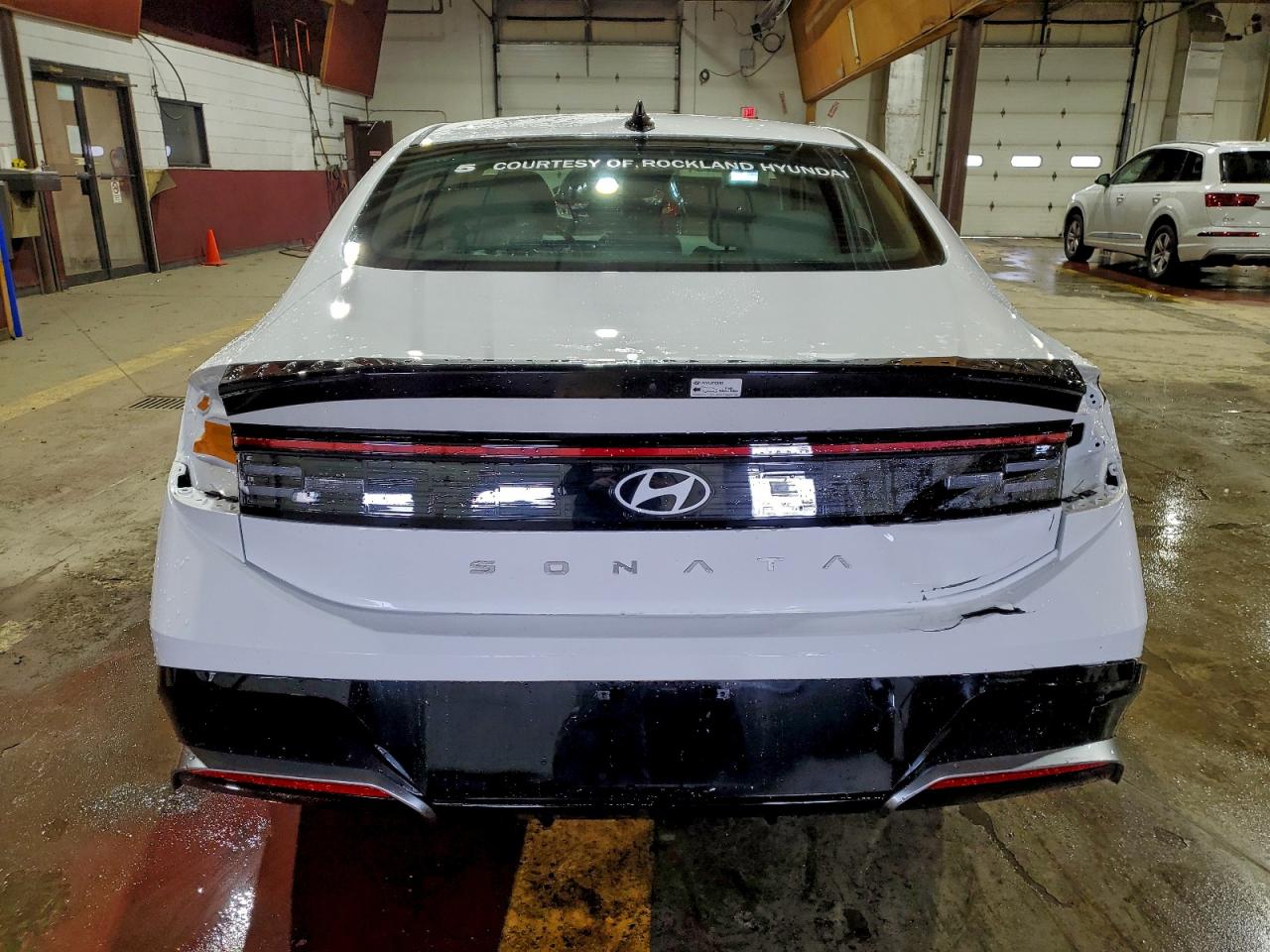 2025 HYUNDAI SONATA SEL photo 6