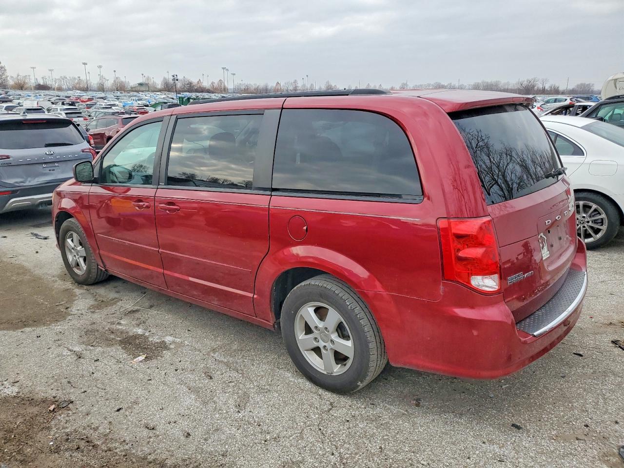 2011 DODGE GRAND CARAVAN MAINSTREET photo 3