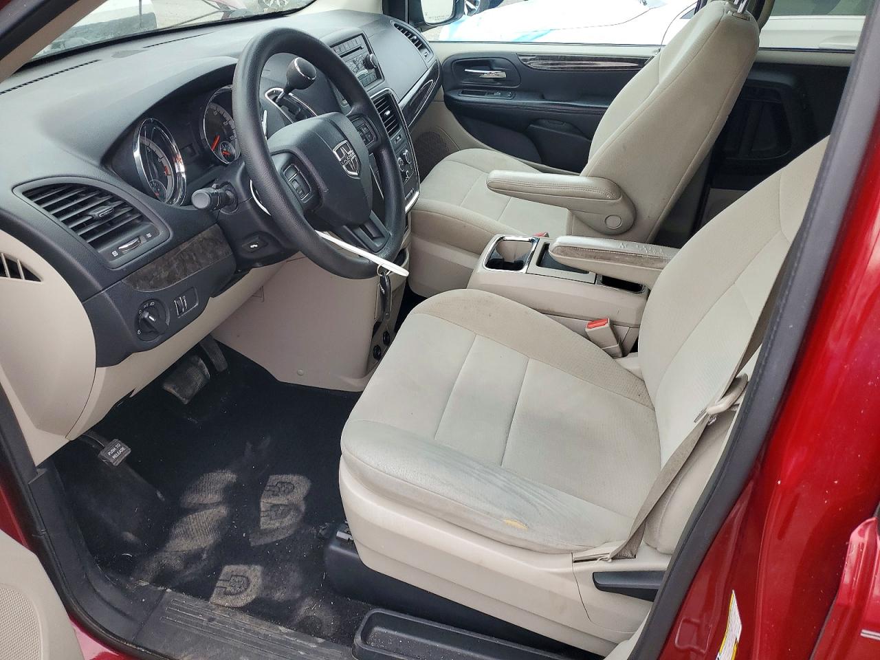 2011 DODGE GRAND CARAVAN MAINSTREET photo 13