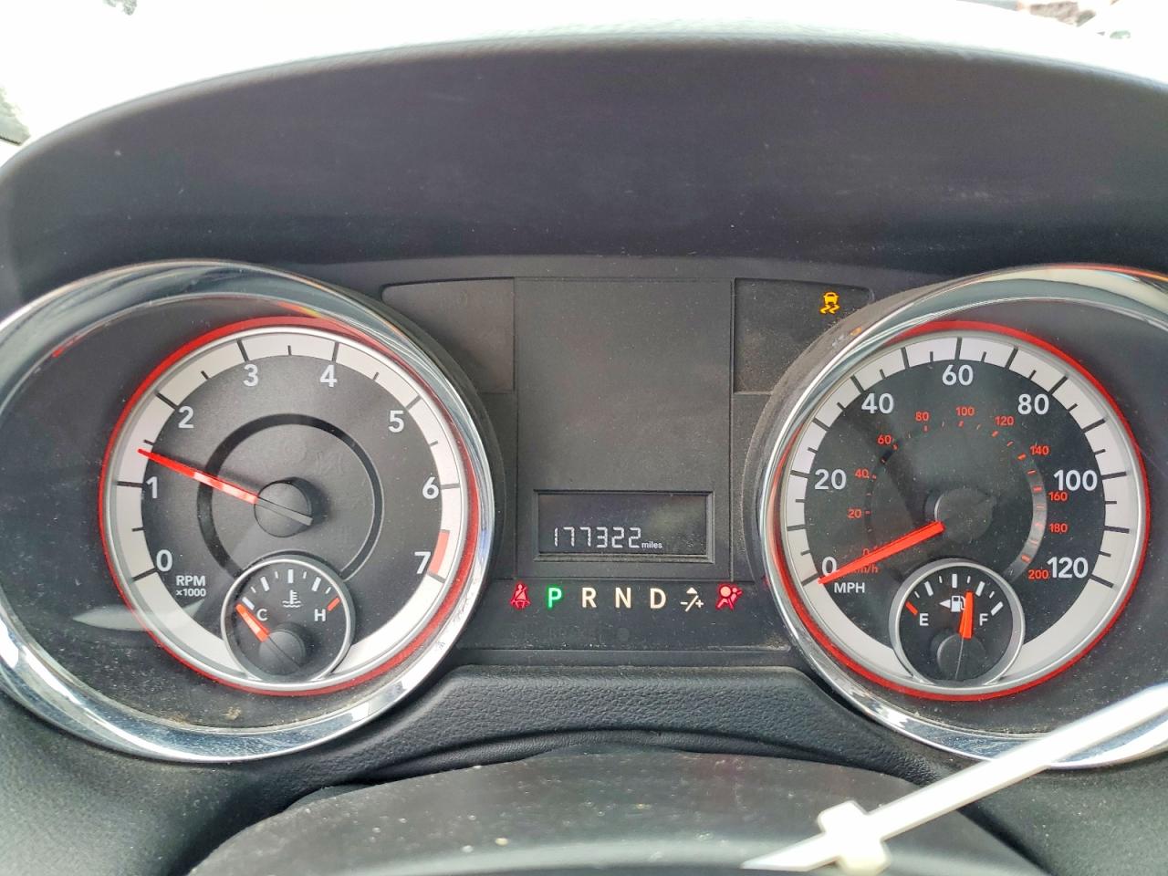 2011 DODGE GRAND CARAVAN MAINSTREET photo 17