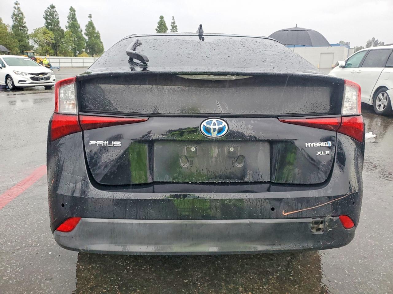 2019 TOYOTA PRIUS photo 6