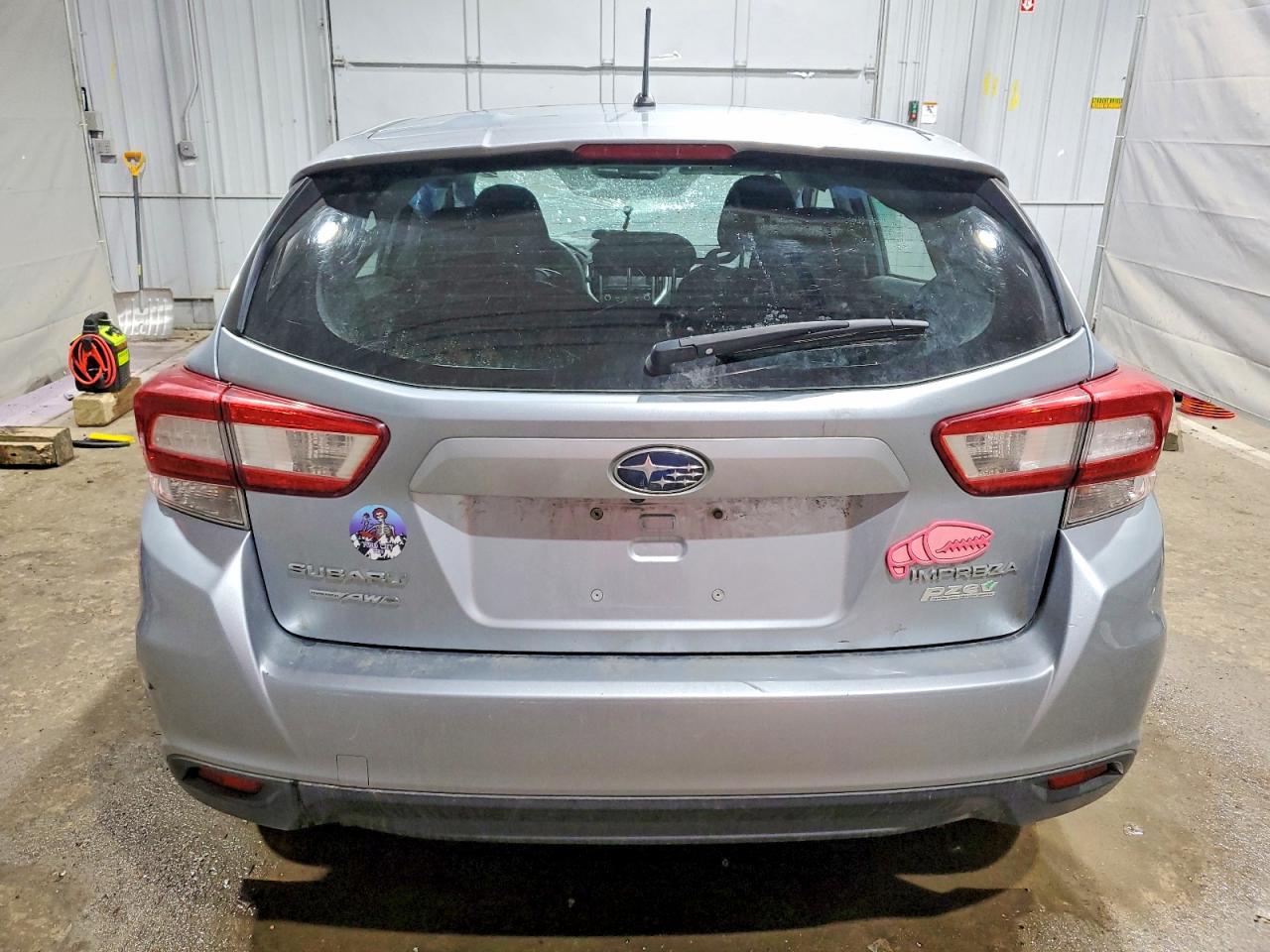 2017 SUBARU IMPREZA photo 6