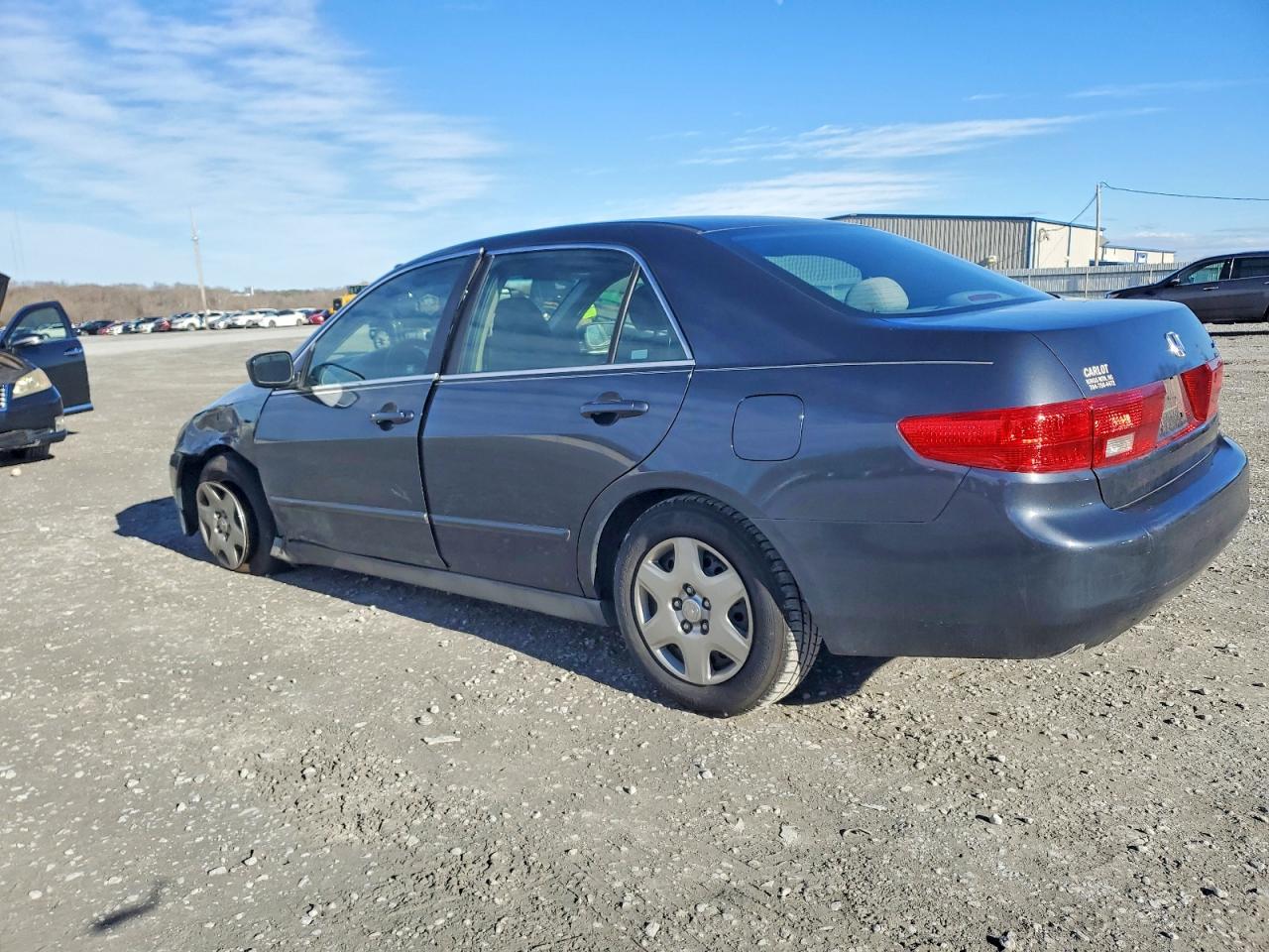2005 HONDA ACCORD LX photo 2