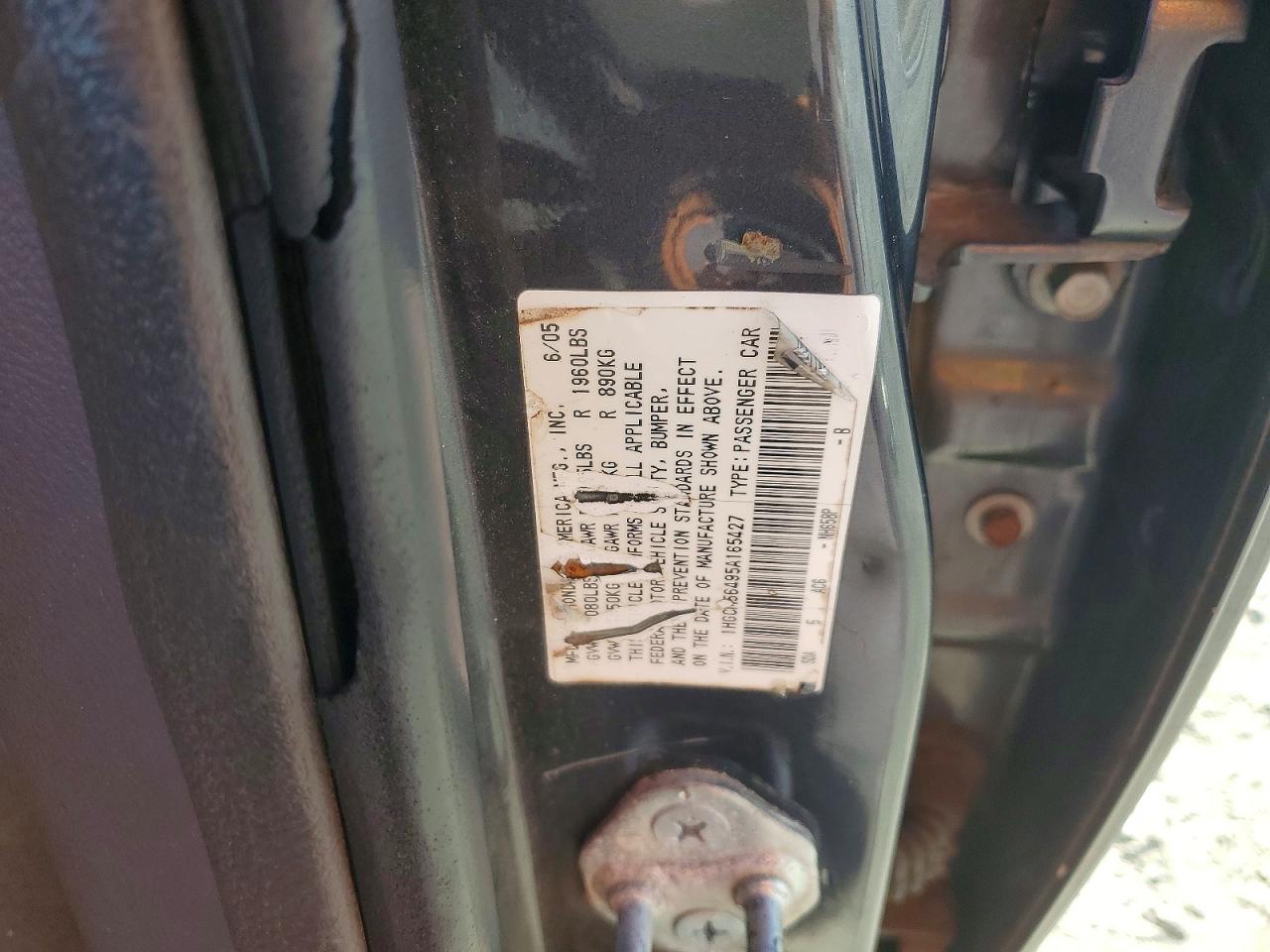 2005 HONDA ACCORD LX photo 12