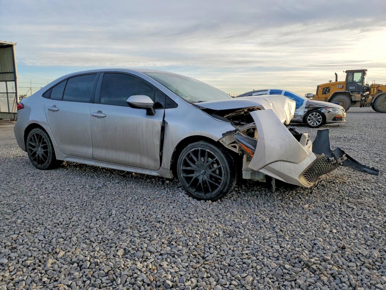 2020 TOYOTA COROLLA LE photo 4