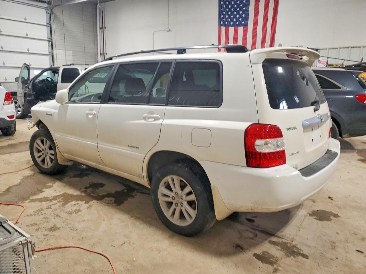2006 TOYOTA HIGHLANDER HYBRID photo 2