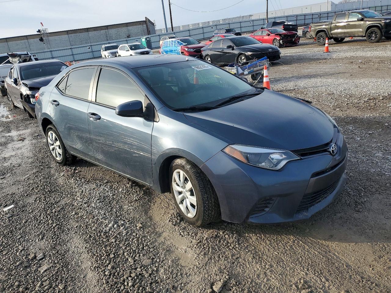 2016 TOYOTA COROLLA L photo 4