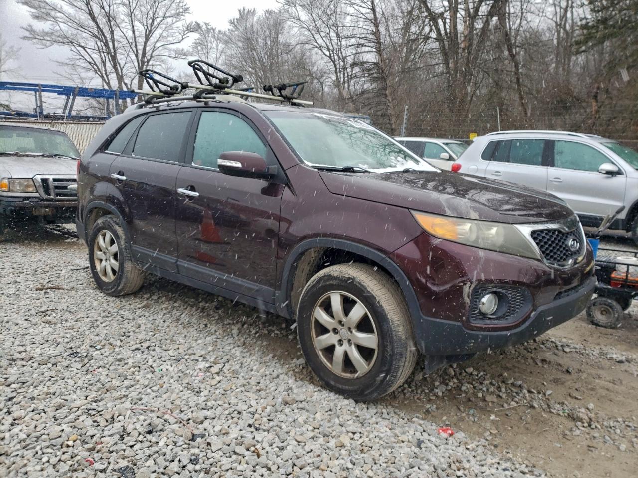 2011 KIA SORENTO BASE photo 4
