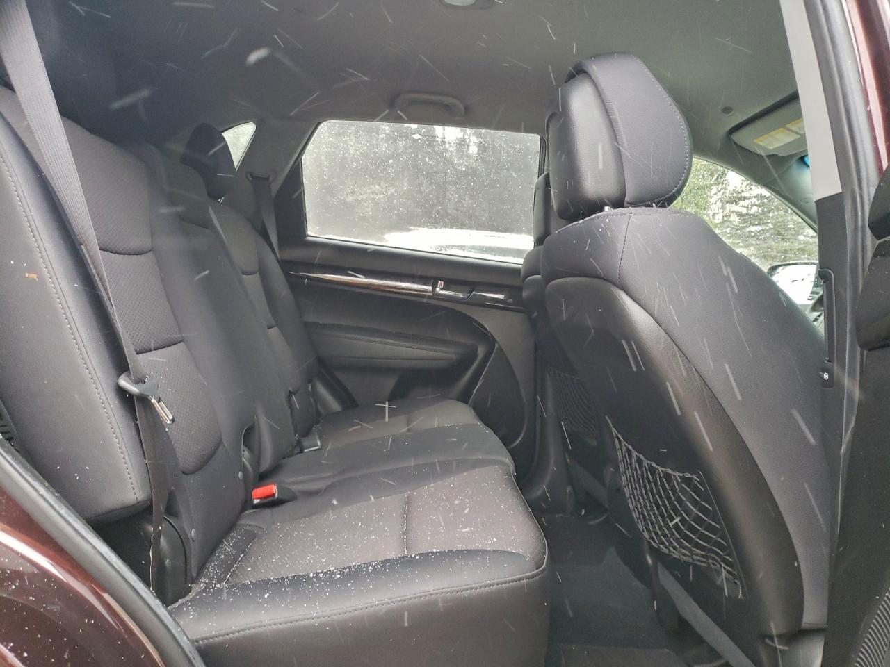 2011 KIA SORENTO BASE photo 11