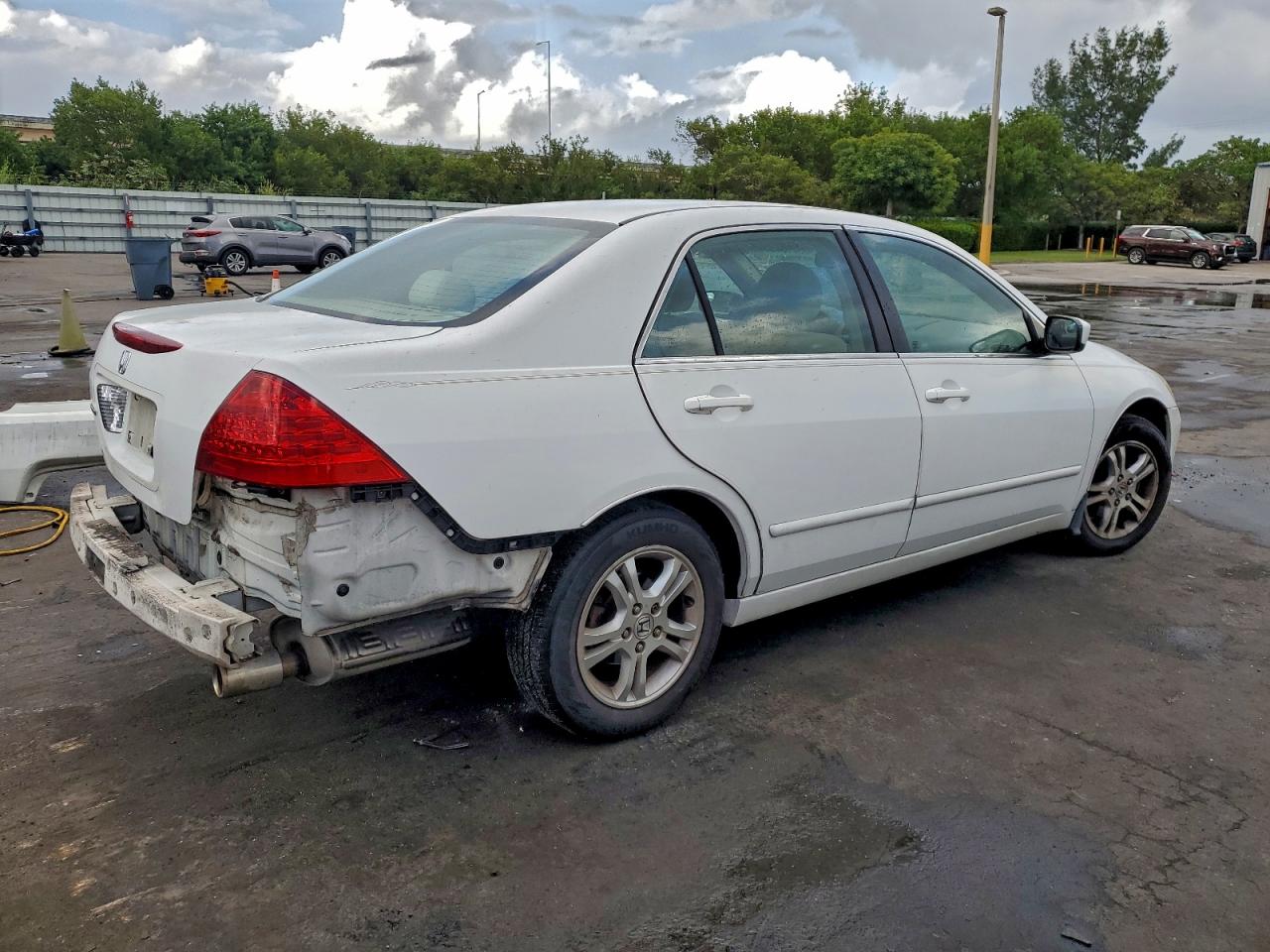 2006 HONDA ACCORD SE photo 3