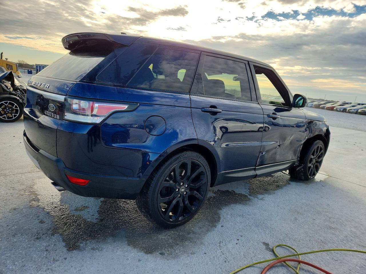 2016 LAND ROVER RANGE ROVER SPORT HSE photo 3
