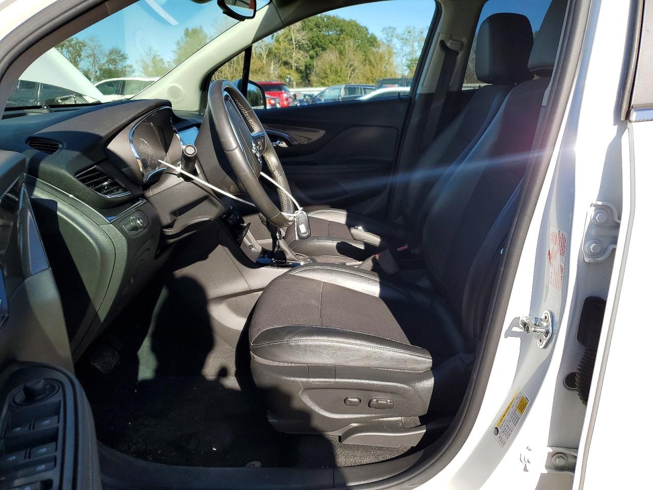 2018 BUICK ENCORE PREFERRED photo 7