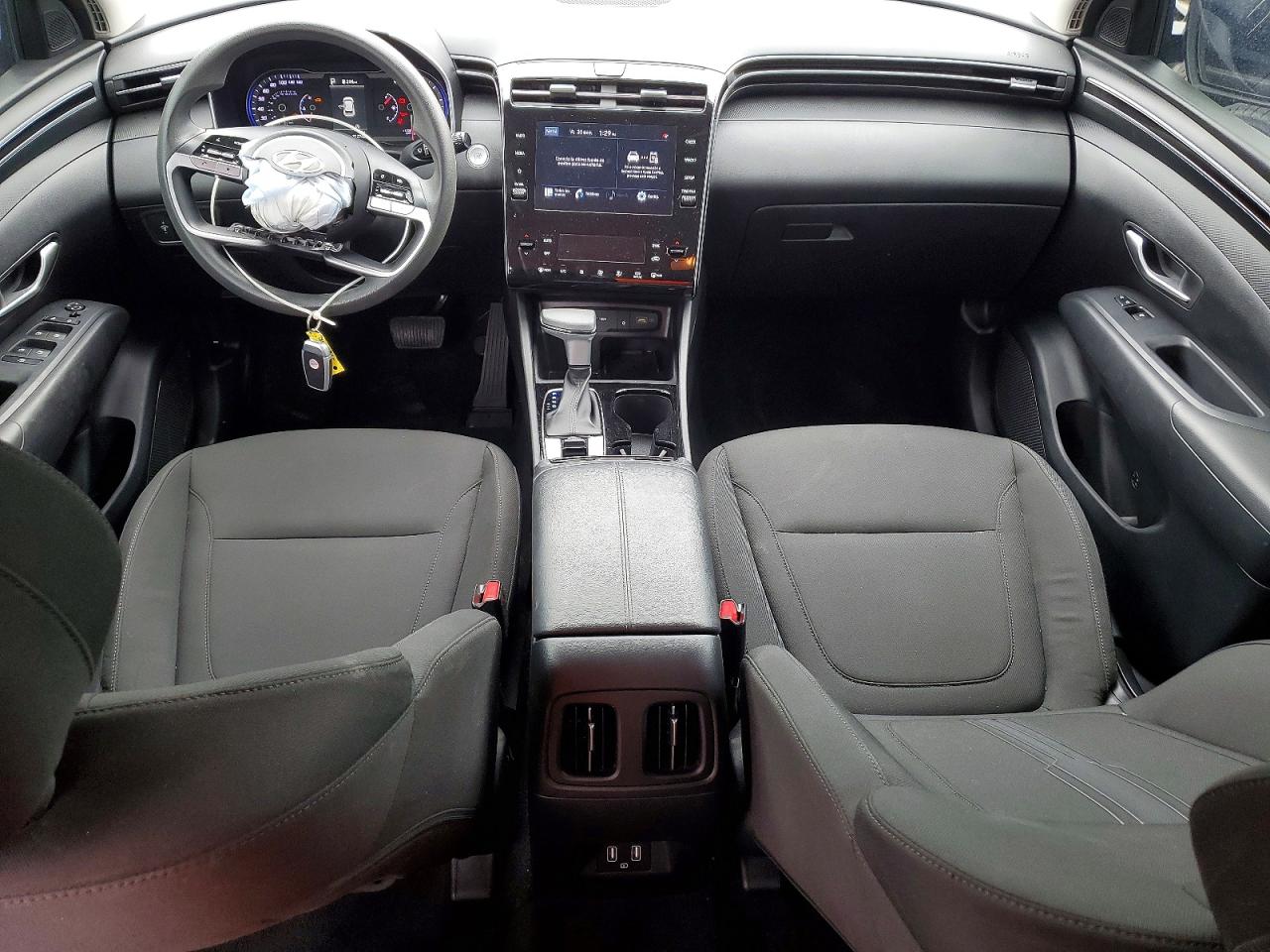 2024 HYUNDAI TUCSON SEL photo 8