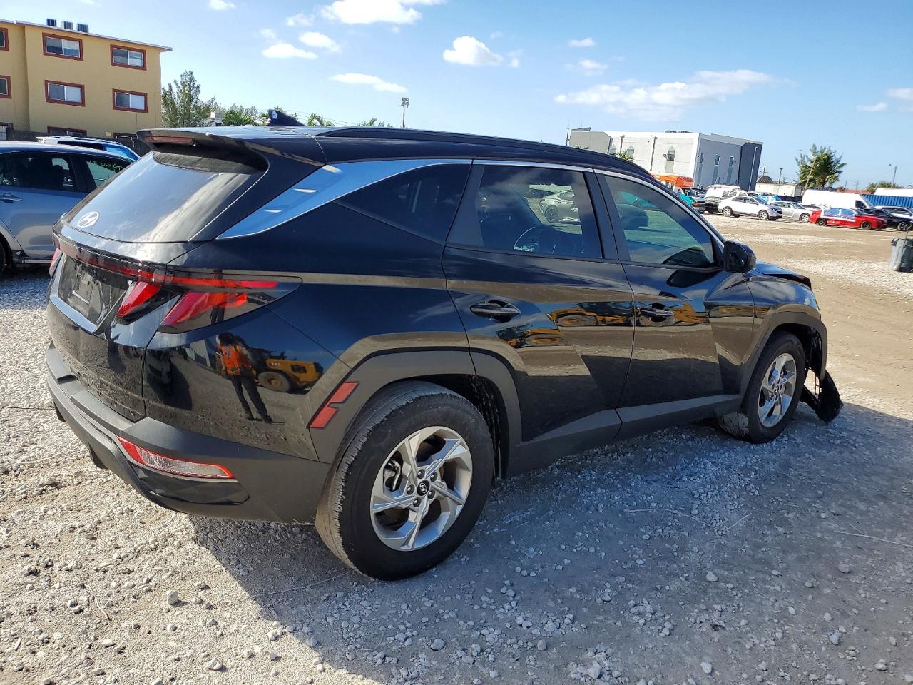 2024 HYUNDAI TUCSON SEL photo 3