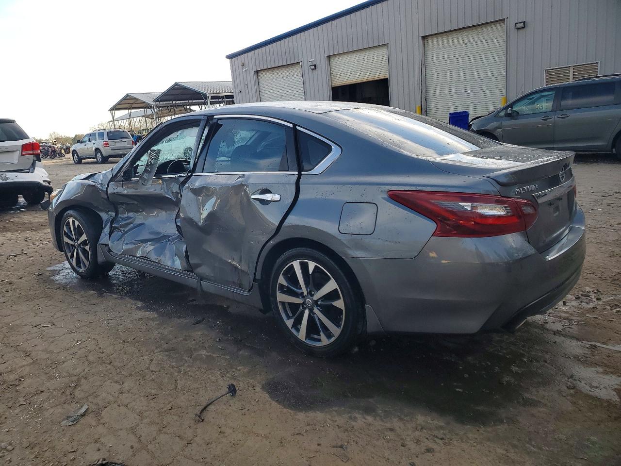2017 NISSAN ALTIMA 2.5 photo 2