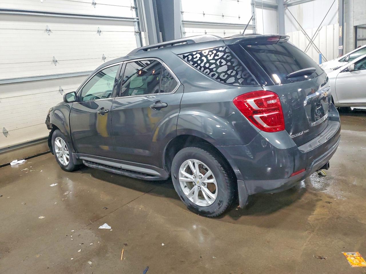 2017 CHEVROLET EQUINOX LT photo 2